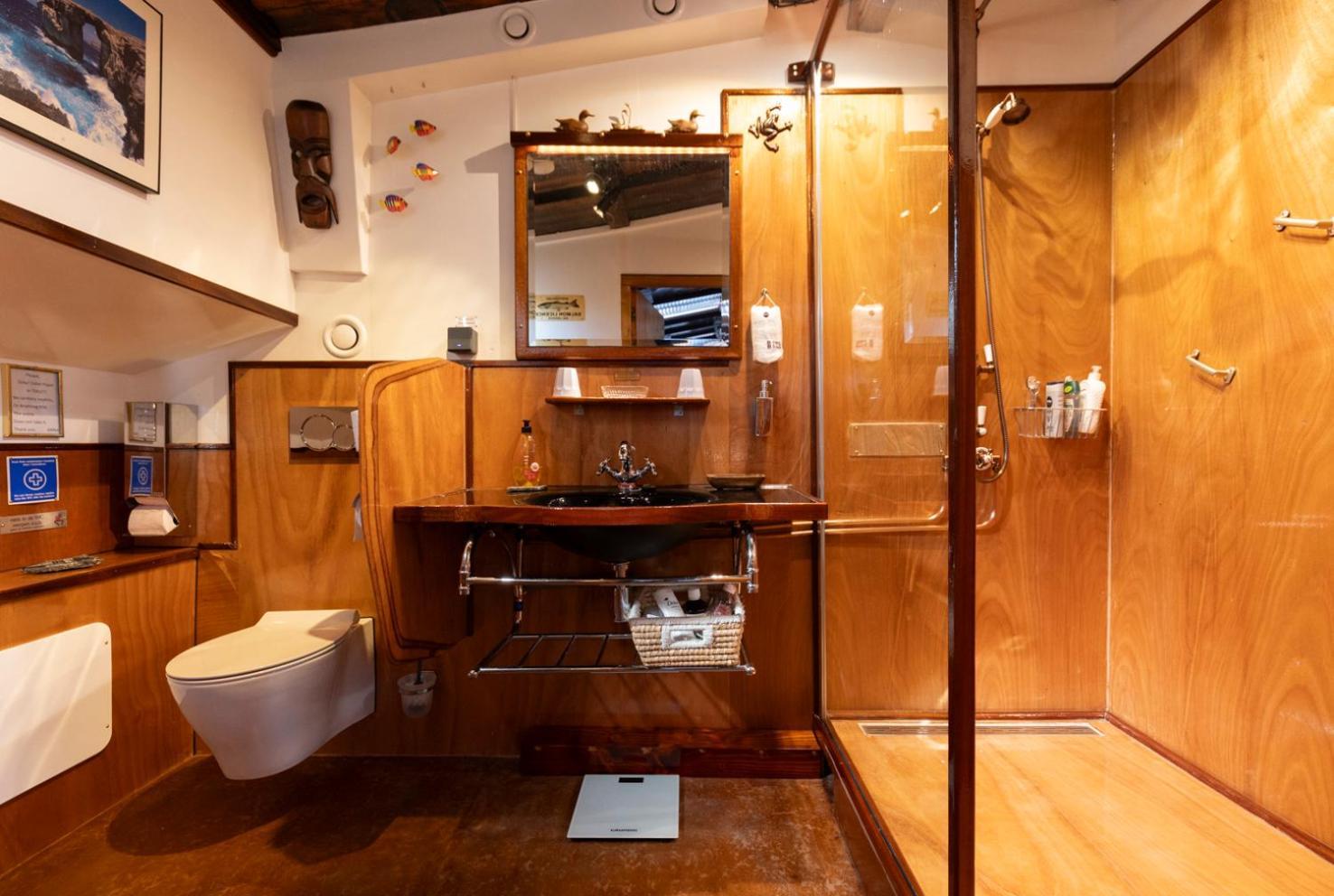 Anna Houseboat Hotel Amsterdam Exterior foto